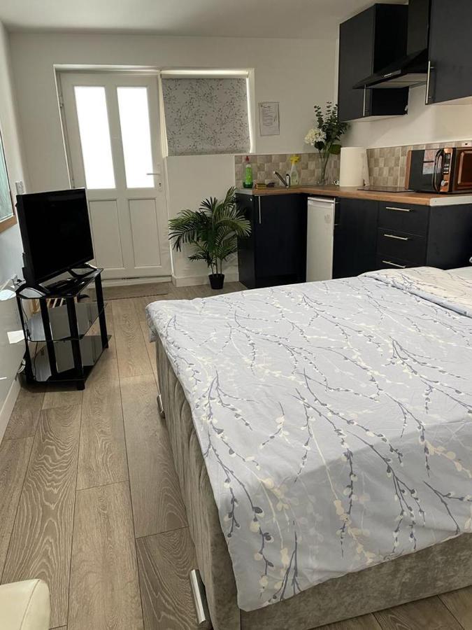 Brand New Studio Apartment With Beautiful Kitchen-Close To Liverpool City Centre Exterior foto